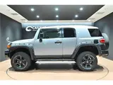 2017 Toyota FJ Cruiser 4.0 Color Package Gray Jeep for sale, Japanese used car export - photo 5 of 60 | GULJI TRADERS