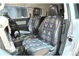 2017 Toyota FJ Cruiser 4.0 Color Package Gray Jeep for sale, Japanese used car export - photo 18 of 60 | GULJI TRADERS