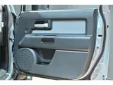 2017 Toyota FJ Cruiser 4.0 Color Package Gray Jeep for sale, Japanese used car export - photo 21 of 60 | GULJI TRADERS