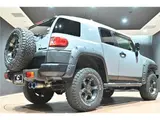2017 Toyota FJ Cruiser 4.0 Color Package Gray Jeep for sale, Japanese used car export - photo 44 of 60 | GULJI TRADERS