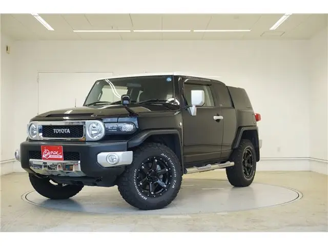 2017 Toyota FJ Cruiser Base grade 4WD ★ MKW 17-inch alloy wheels ★ JAOS chrome parts ★ - photo 1 2017 Toyota FJ Cruiser Base grade 4WD ★ MKW 17-inch alloy wheels ★ JAOS chrome parts ★ Black Jeep for sale, Japanese used car export - photo 1 of 35 | GULJI TRADERS