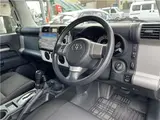 2017 Toyota FJ Cruiser Base grade White Jeep for sale, Japanese used car export - photo 15 of 41 | GULJI TRADERS