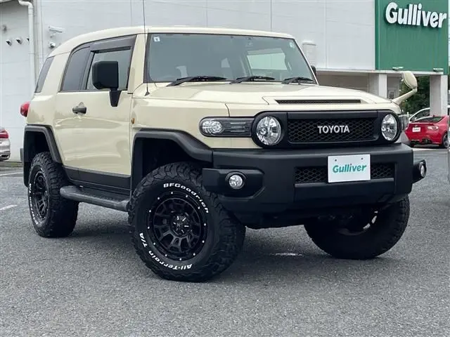 2017 Toyota FJ Cruiser Final Edition 4WD - photo 1 2017 Toyota FJ Cruiser Final Edition 4WD Brown Jeep for sale, Japanese used car export - photo 1 of 24 | GULJI TRADERS