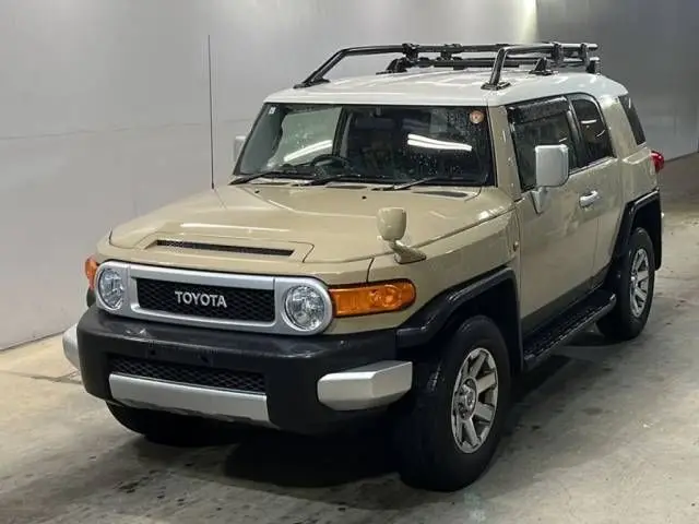 2017 Toyota FJ Cruiser Color Package Brown Jeep for sale, Japanese used car export - photo 1 of 3 | GULJI TRADERS