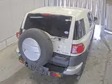 2017 Toyota FJ Cruiser 4WD White Jeep for sale, Japanese used car export - photo 5 of 9 | GULJI TRADERS