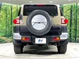 2018 Toyota FJ Cruiser Base grade White Jeep for sale, Japanese used car export - photo 24 of 30 | GULJI TRADERS