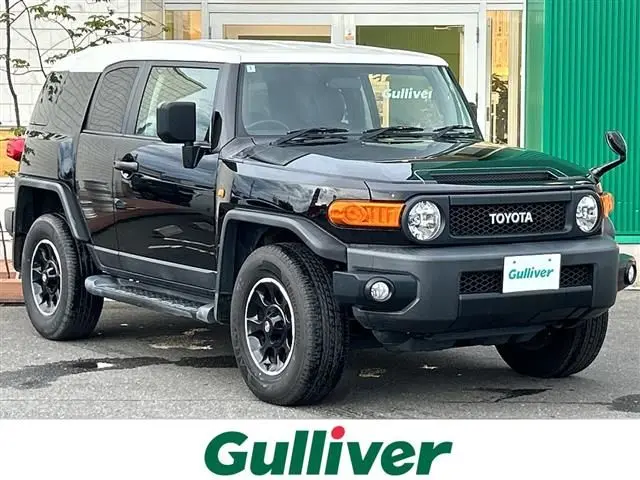 2018 Toyota FJ Cruiser Black color package, 4WD Black Jeep for sale, Japanese used car export | GULJI TRADERS