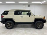 2018 Toyota FJ Cruiser 4.0 Standard Jeep for sale, Japanese used car export - photo 5 of 30 | GULJI TRADERS