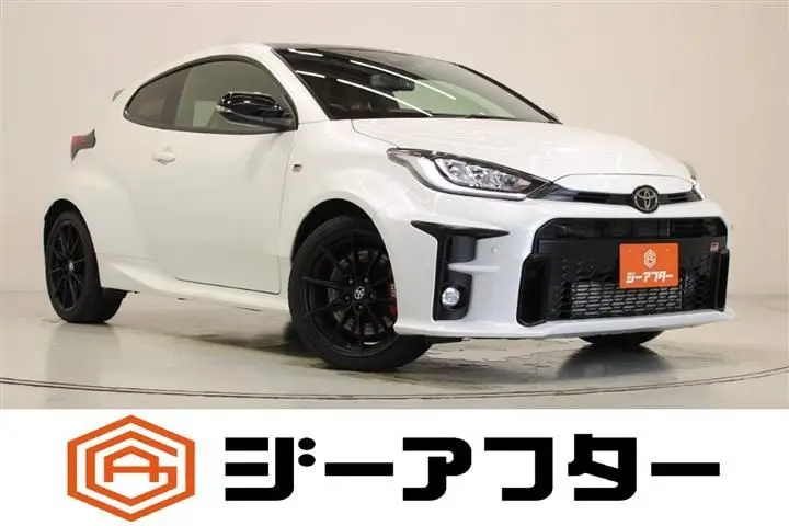 2021 Toyota GR Yaris 1.6 RZ First EDHP 4WD - photo 1 2021 Toyota GR Yaris 1.6 RZ First EDHP 4WD White Coupe for sale, Japanese used car export - photo 1 of 30 | GULJI TRADERS