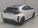 2021 Toyota GR Yaris RZ 4WD Pearl Coupe for sale, Japanese used car export - photo 2 of 14 | GULJI TRADERS