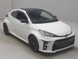 2021 Toyota GR Yaris RZ 4WD Pearl Coupe for sale, Japanese used car export - photo 3 of 14 | GULJI TRADERS
