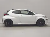 2021 Toyota GR Yaris RZ 4WD Pearl Coupe for sale, Japanese used car export - photo 6 of 14 | GULJI TRADERS