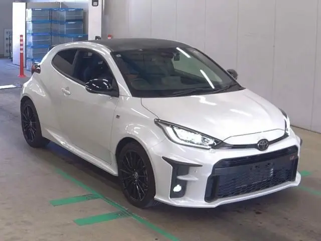 2021 Toyota GR Yaris RS Pearl Coupe for sale, Japanese used car export - photo 1 of 5 | GULJI TRADERS