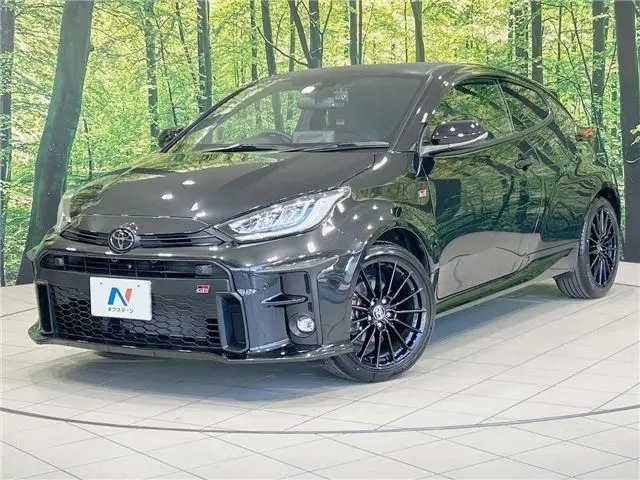 2022 Toyota GR Yaris RS - photo 1 2022 Toyota GR Yaris RS Black Coupe for sale, Japanese used car export - photo 1 of 30 | GULJI TRADERS