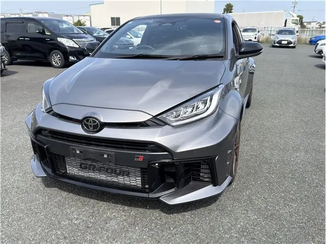 2025 Toyota GR Yaris RZ High Performance ☆ 4WD ☆ Automatic Transmission ☆ Marble Pattern ☆ Cooling P ☆ Gray Coupe for sale, Japanese used car export - photo 1 of 20 | GULJI TRADERS