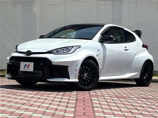 2025 Toyota GR Yaris RZ High Performance + Aero Performance Package - photo 1 2025 Toyota GR Yaris RZ High Performance + Aero Performance Package Pearl Coupe for sale, Japanese used car export | GULJI TRADERS