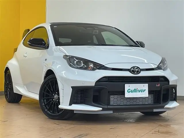 2026 Toyota GR Yaris RC + Aero Performance Package 4WD - photo 1 2026 Toyota GR Yaris RC + Aero Performance Package 4WD White Coupe for sale, Japanese used car export | GULJI TRADERS