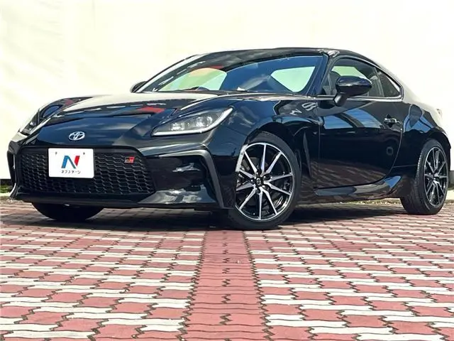 2022 Toyota GR86 SZ Black Coupe for sale, Japanese used car export - photo 1 of 30 | GULJI TRADERS