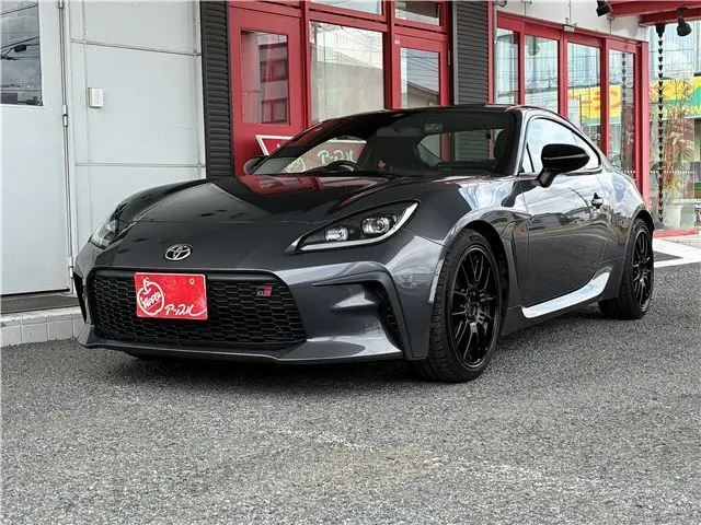 2022 Toyota GR86 RZ Gray Coupe for sale, Japanese used car export - photo 1 of 31 | GULJI TRADERS