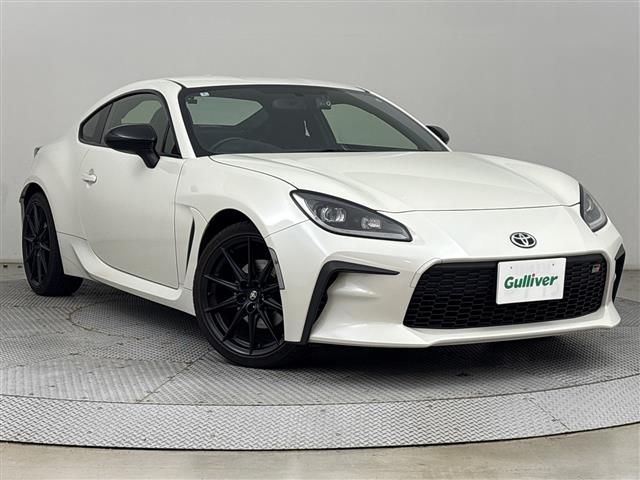 2022 Toyota GR86 RZ Sedan for sale, Japanese used car export - photo 1 of 24 | GULJI TRADERS