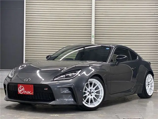 2023 Toyota GR86 RZ ★ TEIN adjustable suspension ★ Gray Coupe for sale, Japanese used car export - photo 1 of 40 | GULJI TRADERS