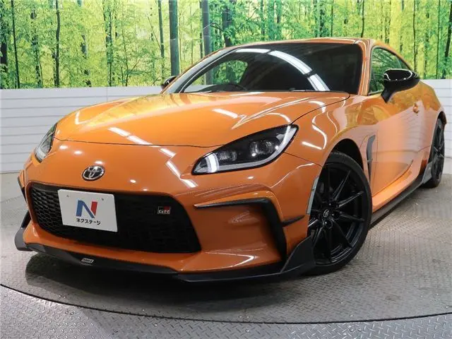 2023 Toyota GR86 RZ 10th Anniversary Limited - photo 1 2023 Toyota GR86 RZ 10th Anniversary Limited Yellow Coupe for sale, Japanese used car export - photo 1 of 30 | GULJI TRADERS