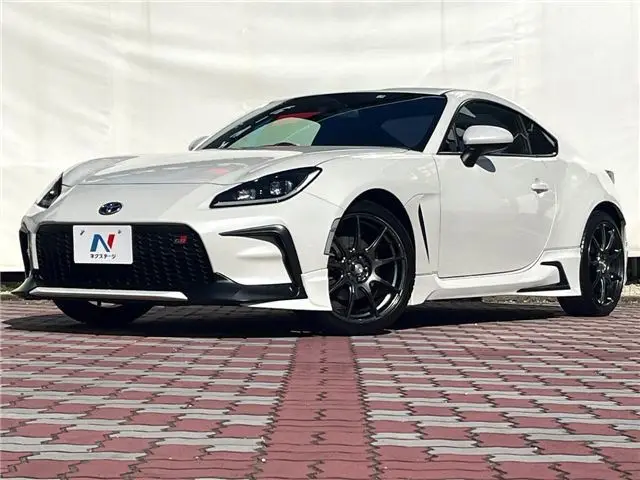 2023 Toyota GR86 RZ Pearl Coupe for sale, Japanese used car export - photo 1 of 30 | GULJI TRADERS