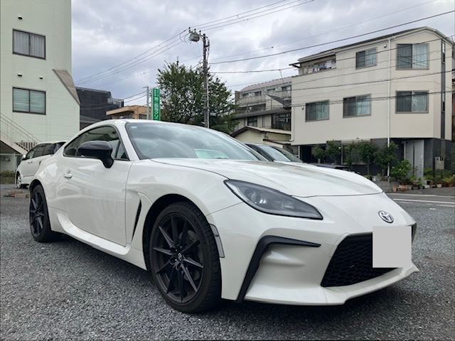 2023 Toyota GR86 RZ - photo 1 2023 Toyota GR86 RZ Sedan for sale, Japanese used car export - photo 1 of 24 | GULJI TRADERS