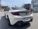 2023 Toyota GR86 RZ White Coupe for sale, Japanese used car export - photo 2 of 24 | GULJI TRADERS