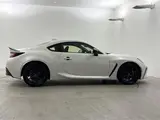 2023 Toyota GR86 RZ White Coupe for sale, Japanese used car export - photo 21 of 24 | GULJI TRADERS