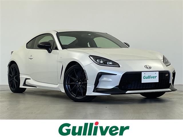 2023 Toyota GR86 RZ - photo 1 2023 Toyota GR86 RZ Sedan for sale, Japanese used car export - photo 1 of 22 | GULJI TRADERS