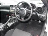 2023 Toyota GR86 RC White Coupe for sale, Japanese used car export - photo 3 of 10 | GULJI TRADERS