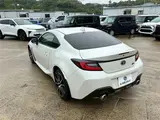 2023 Toyota GR86 2.4 SZ 6-speed, genuine 9-inch navigation system White Coupe for sale, Japanese used car export - photo 9 of 21 | GULJI TRADERS