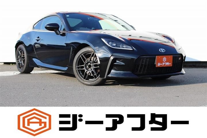 2023 Toyota GR86 2.4 RC Coupe for sale, Japanese used car export - photo 1 of 30 | GULJI TRADERS