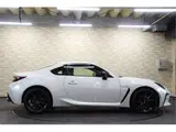2023 Toyota GR86 RZ White Coupe for sale, Japanese used car export - photo 6 of 36 | GULJI TRADERS