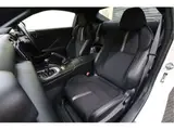 2023 Toyota GR86 RZ White Coupe for sale, Japanese used car export - photo 21 of 36 | GULJI TRADERS
