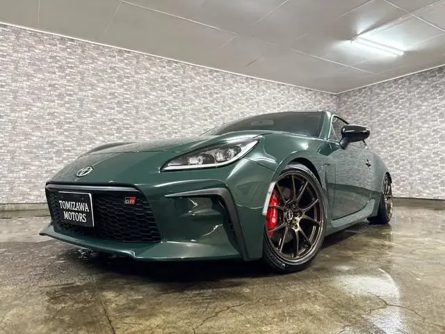 2024 Toyota GR86 2.4 RZ Ridge Green Limited Green Coupe for sale, Japanese used car export - photo 1 of 42 | GULJI TRADERS