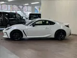 2024 Toyota GR86 RZ White Coupe for sale, Japanese used car export - photo 4 of 41 | GULJI TRADERS