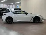 2024 Toyota GR86 RZ White Coupe for sale, Japanese used car export - photo 8 of 41 | GULJI TRADERS