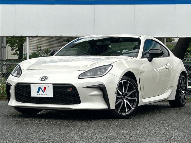 2024 Toyota GR86 SZ Sedan for sale, Japanese used car export - photo 1 of 30 | GULJI TRADERS