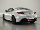 2024 Toyota GR86 RZ White Coupe for sale, Japanese used car export - photo 3 of 23 | GULJI TRADERS