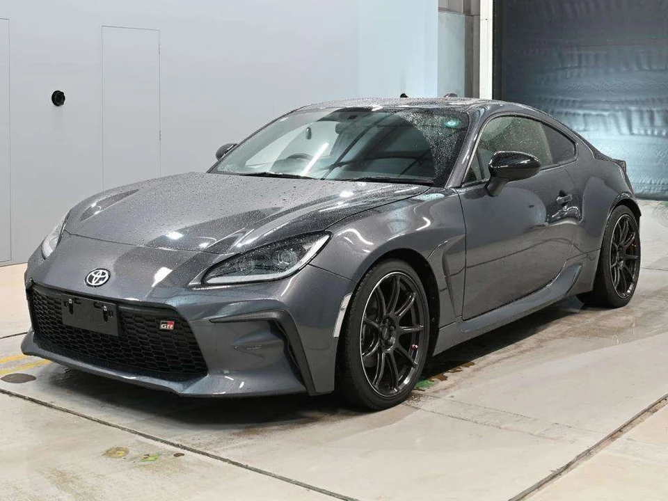 2024 Toyota GR86 RC Coupe for sale, Japanese used car export - photo 1 of 12 | GULJI TRADERS