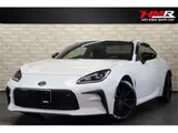 2024 Toyota GR86 RZ White Coupe for sale, Japanese used car export - photo 1 of 39 | GULJI TRADERS