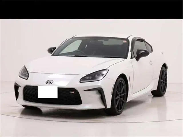 2024 Toyota GR86 RZ White Coupe for sale, Japanese used car export - photo 1 of 24 | GULJI TRADERS