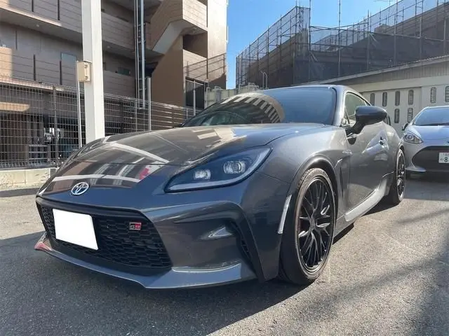 2024 Toyota GR86 RZ Gray Coupe for sale, Japanese used car export - photo 1 of 24 | GULJI TRADERS
