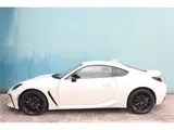 2024 Toyota GR86 RZ Pearl Coupe for sale, Japanese used car export - photo 5 of 24 | GULJI TRADERS