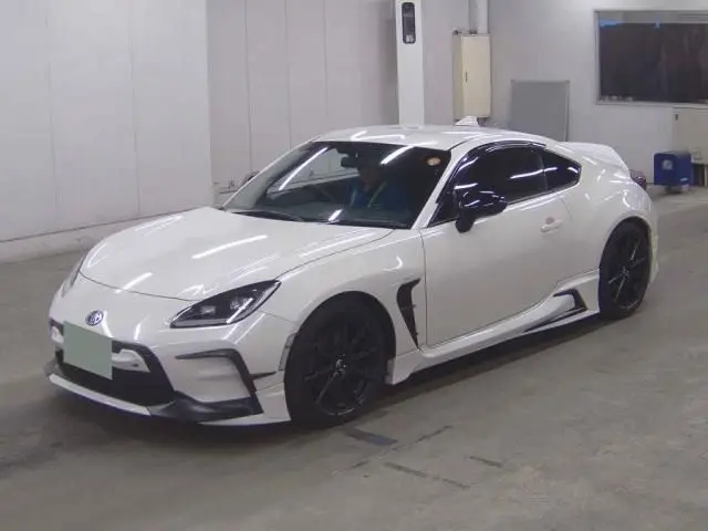 2024 Toyota GR86 RZ Pearl Coupe for sale, Japanese used car export - photo 1 of 5 | GULJI TRADERS
