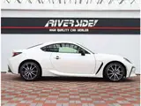 2025 Toyota GR86 2.4 SZ White Coupe for sale, Japanese used car export - photo 2 of 33 | GULJI TRADERS