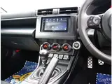 2025 Toyota GR86 2.4 SZ White Coupe for sale, Japanese used car export - photo 7 of 33 | GULJI TRADERS