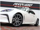 2025 Toyota GR86 2.4 SZ White Coupe for sale, Japanese used car export - photo 17 of 33 | GULJI TRADERS